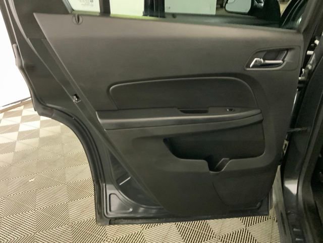 Used 2014 GMC Terrain SLT w/ Chrome Appearance Package AWD/4WD image 29