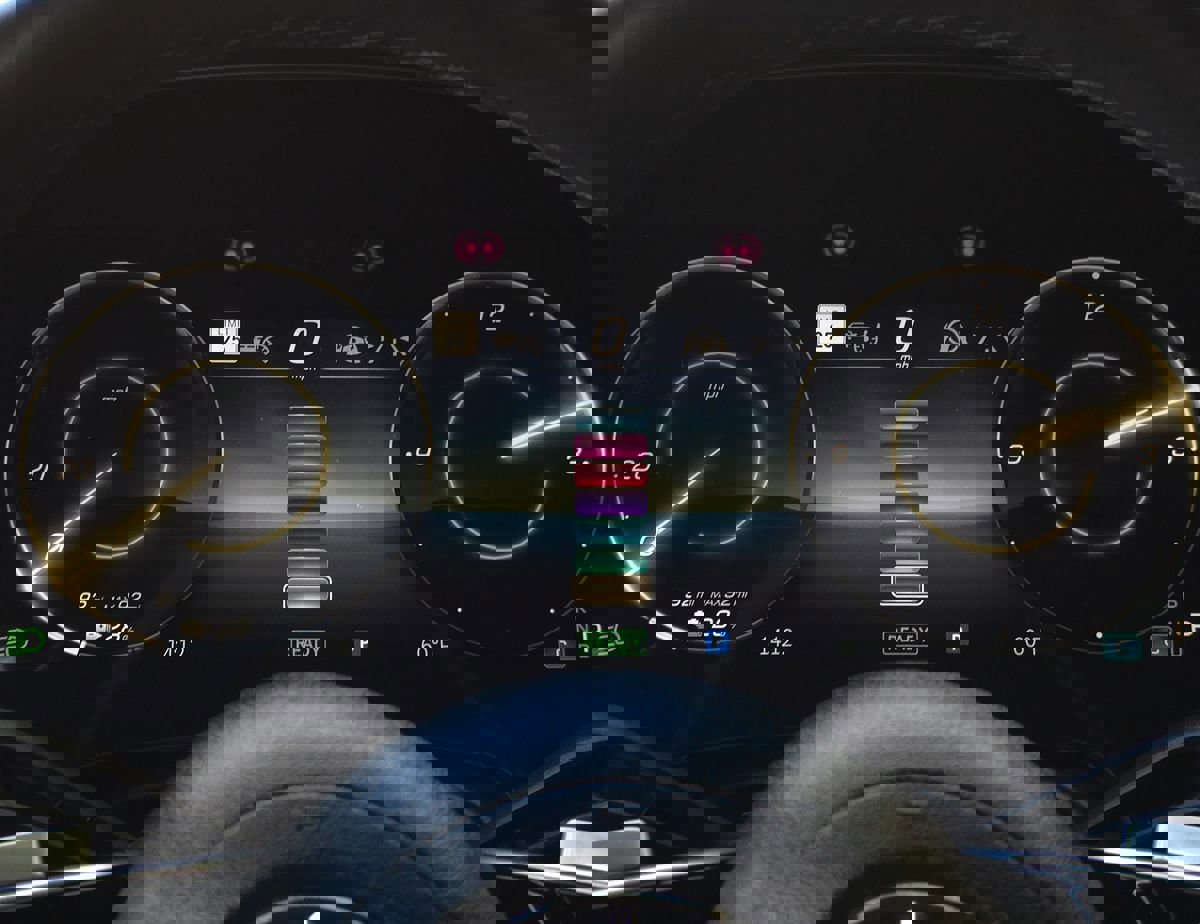 Used 2023 Mercedes-Benz EQS 580 4MATIC SUV image 43