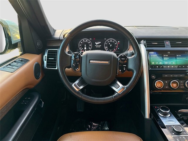 Used 2019 Land Rover Discovery HSE Luxury image 22