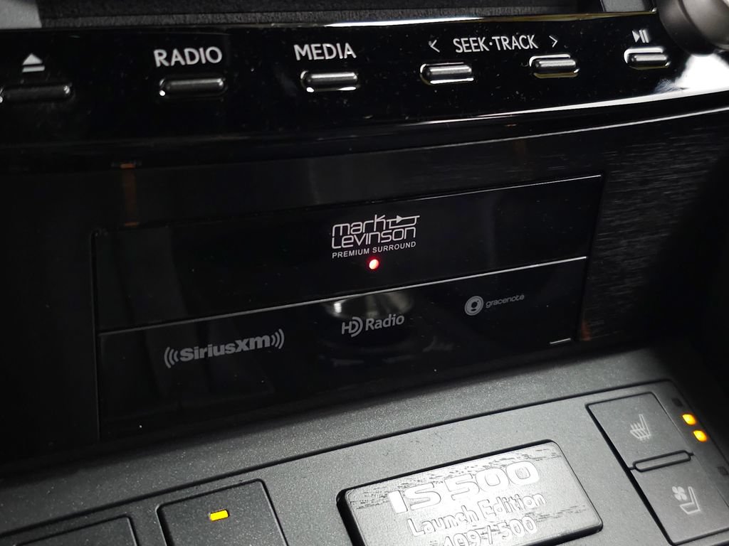 Used 2022 Lexus IS 500 RWD image 31