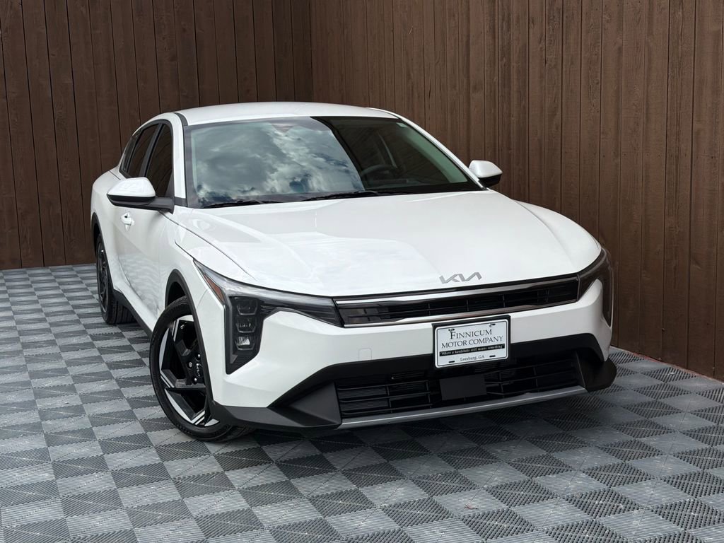 Used 2025 Kia K4 EX image 8