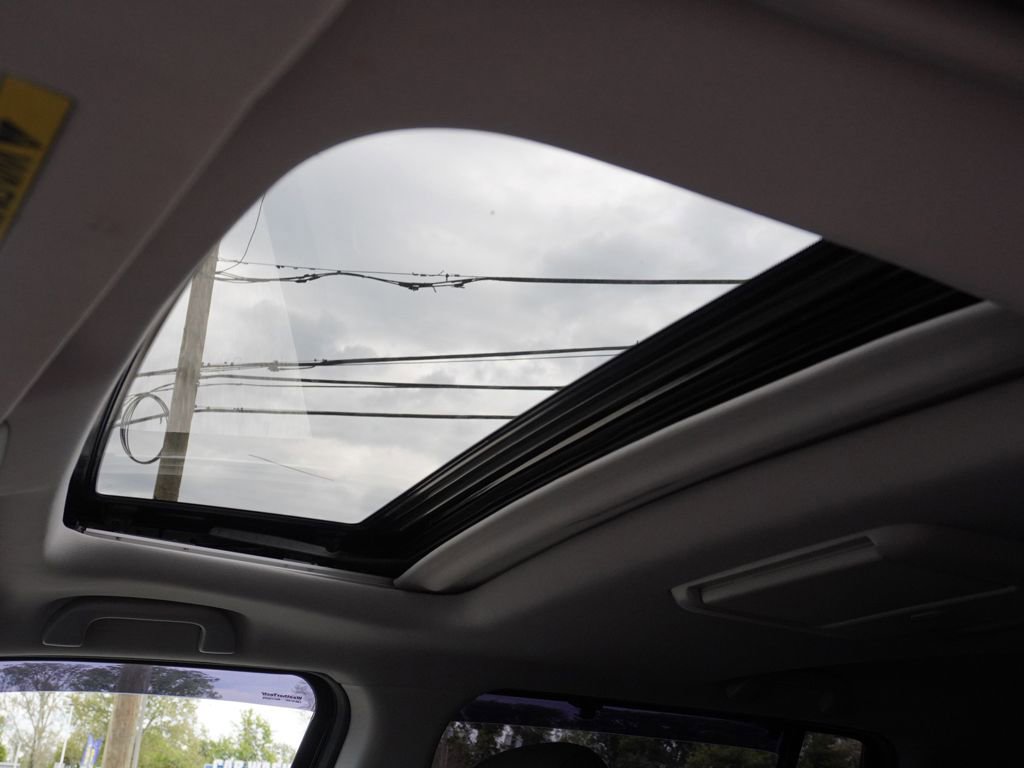 Used 2013 Honda Pilot Touring image 22