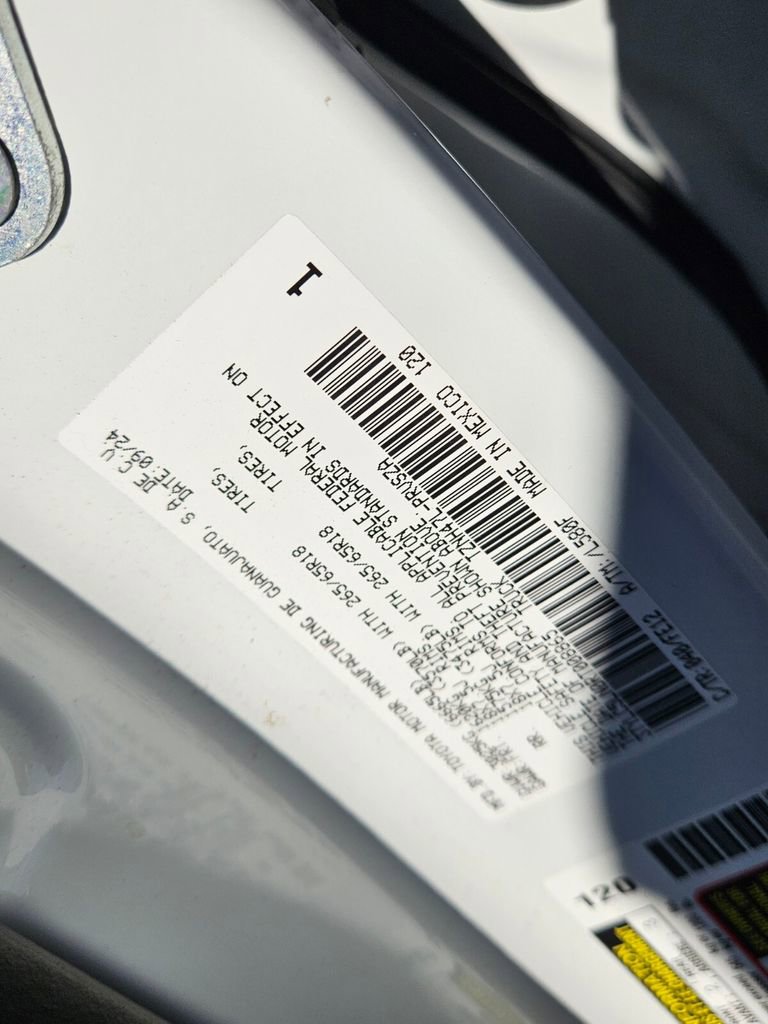 Used 2024 Toyota Tacoma TRD Sport image 19