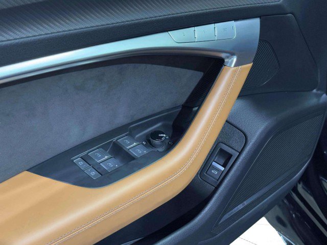 Used 2021 Audi RS 7 Sportback image 35