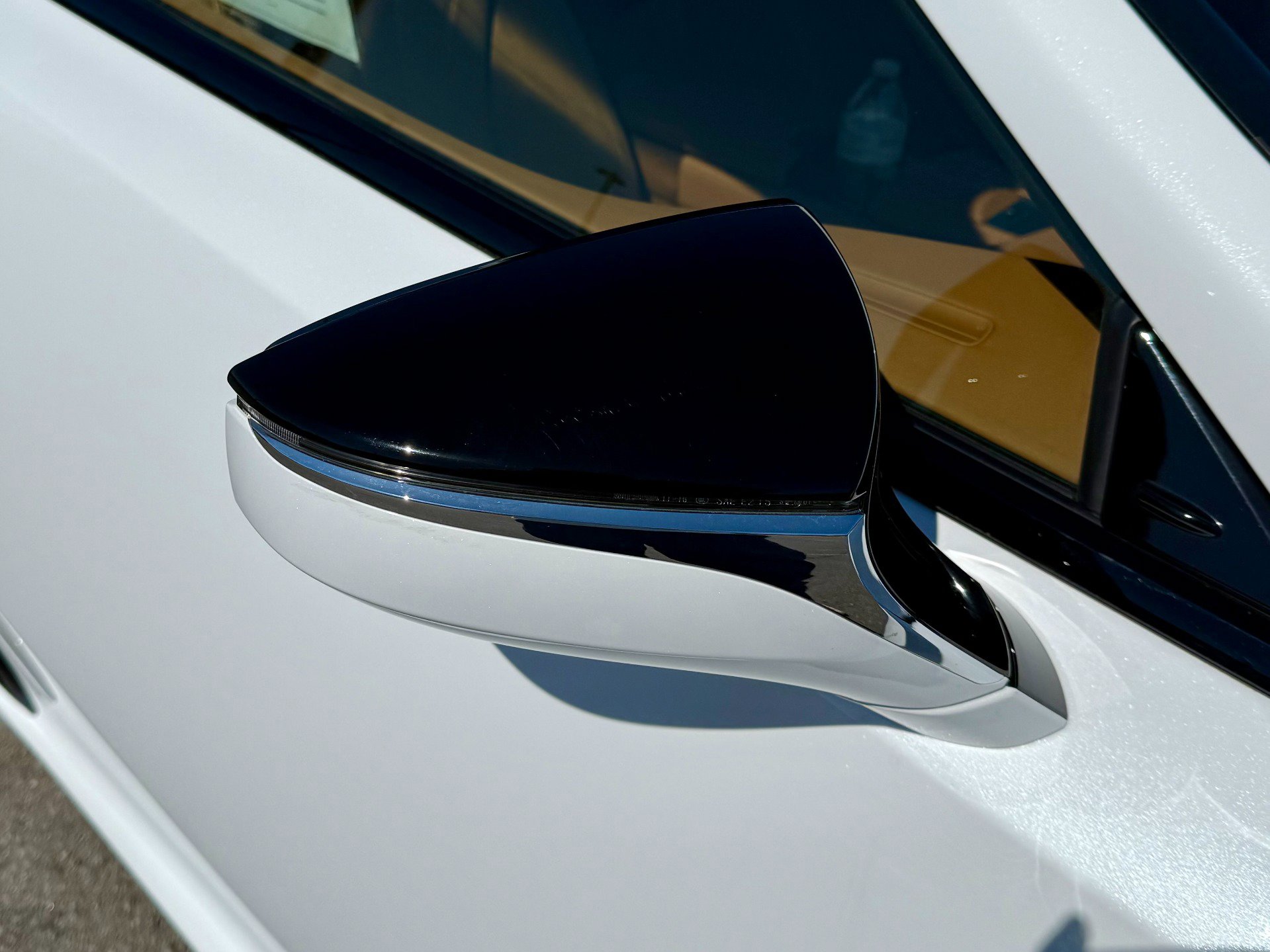 Used 2018 Lexus LC 500h w/ Touring Package image 12