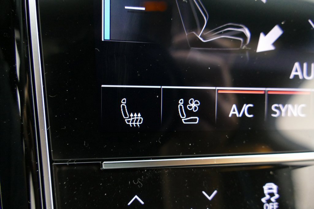 New 2025 Audi A8 L 3.0T image 20