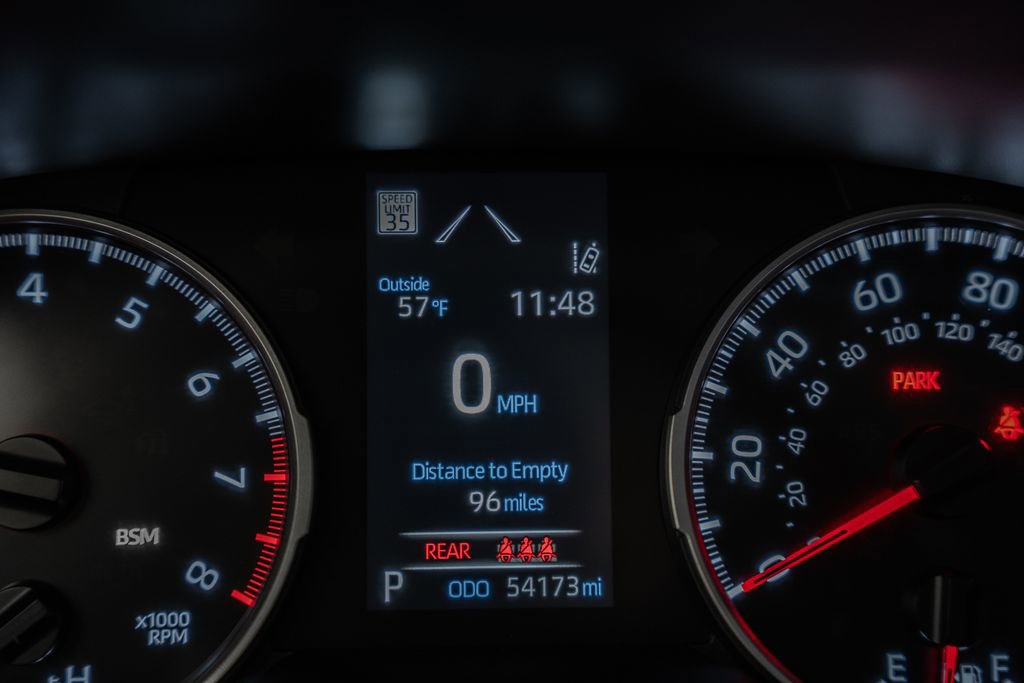 Used 2022 Toyota RAV4 XLE image 38
