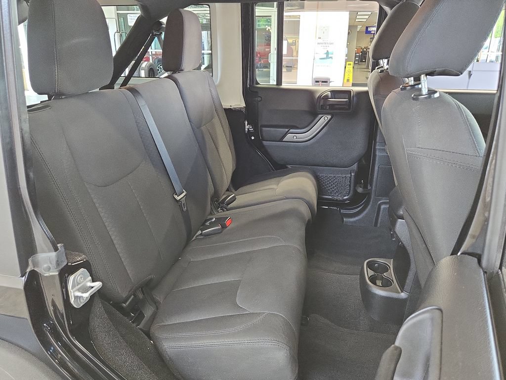 Used 2015 Jeep Wrangler Unlimited Sport w/ Power Convenience Group AWD/4WD image 15