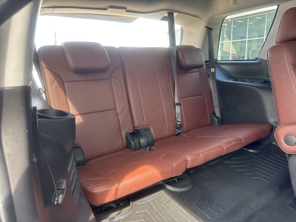 Used 2019 Chevrolet Tahoe Premier w/ Premier Plus Edition AWD/4WD image 25