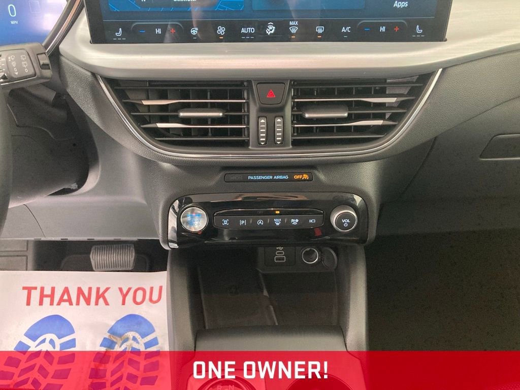 Used 2024 Ford Escape Platinum image 9