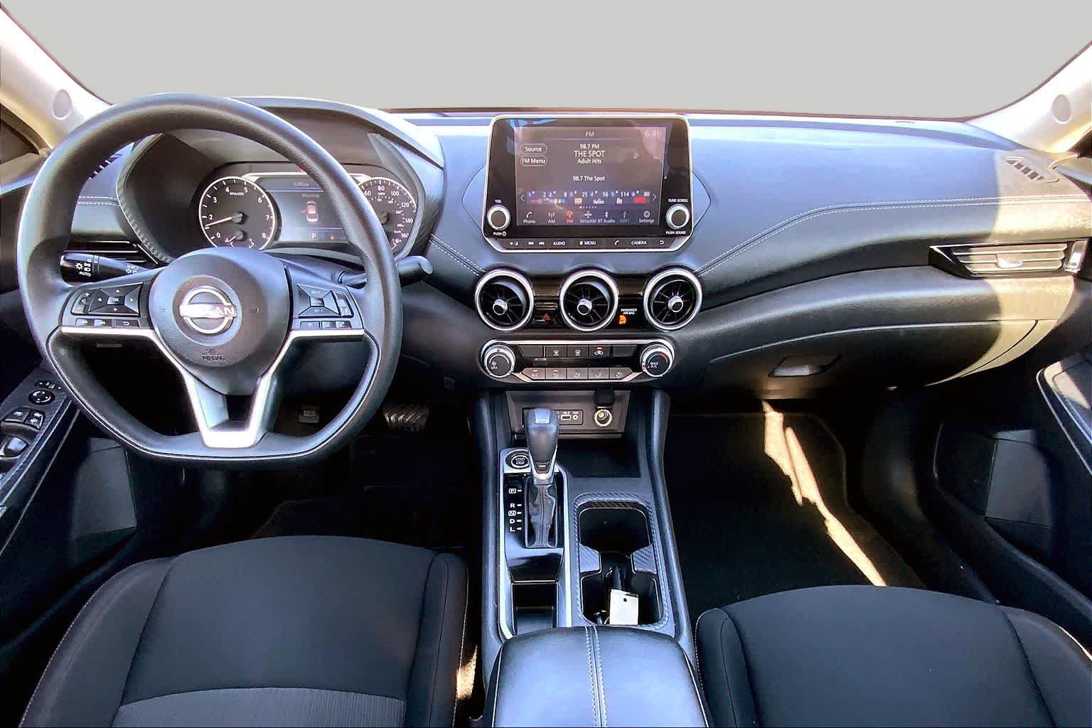 Used 2024 Nissan Sentra SV FWD image 14