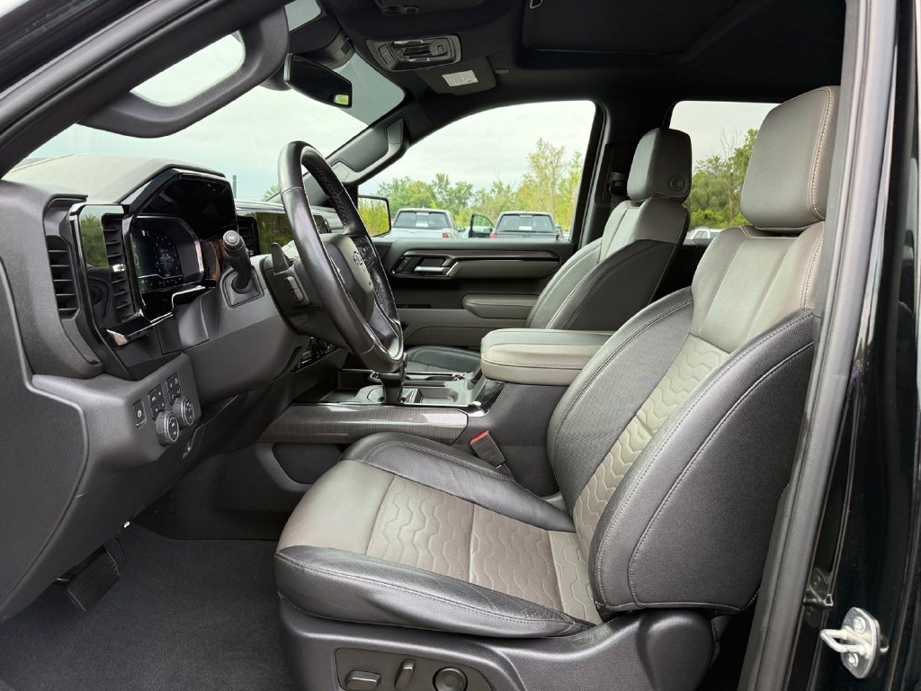 Used 2023 Chevrolet Silverado 1500 ZR2 AWD/4WD image 5