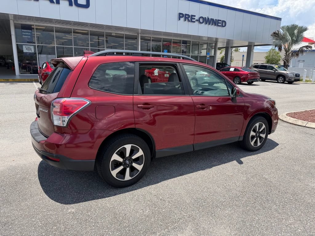Used 2018 Subaru Forester 2.5i Premium w/ Popular Package #3A AWD/4WD image 3