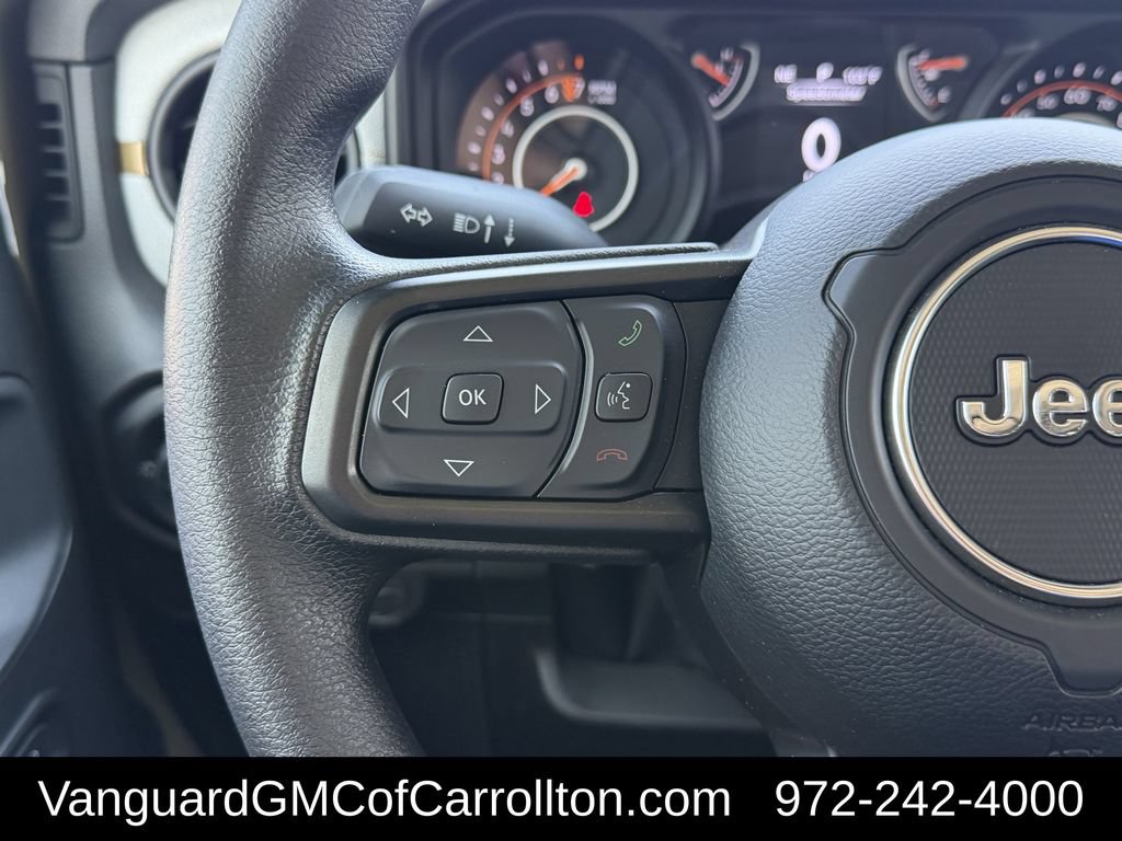 Used 2026 Jeep Gladiator Sport AWD/4WD image 16