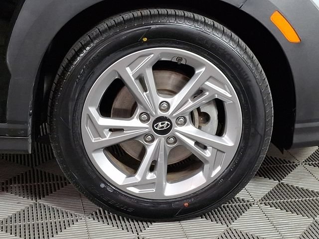 Used 2022 Hyundai Kona SEL AWD/4WD image 11