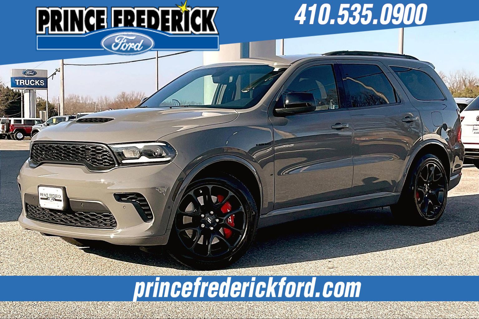 Used 2024 Dodge Durango R/T w/ Blacktop Package image 3