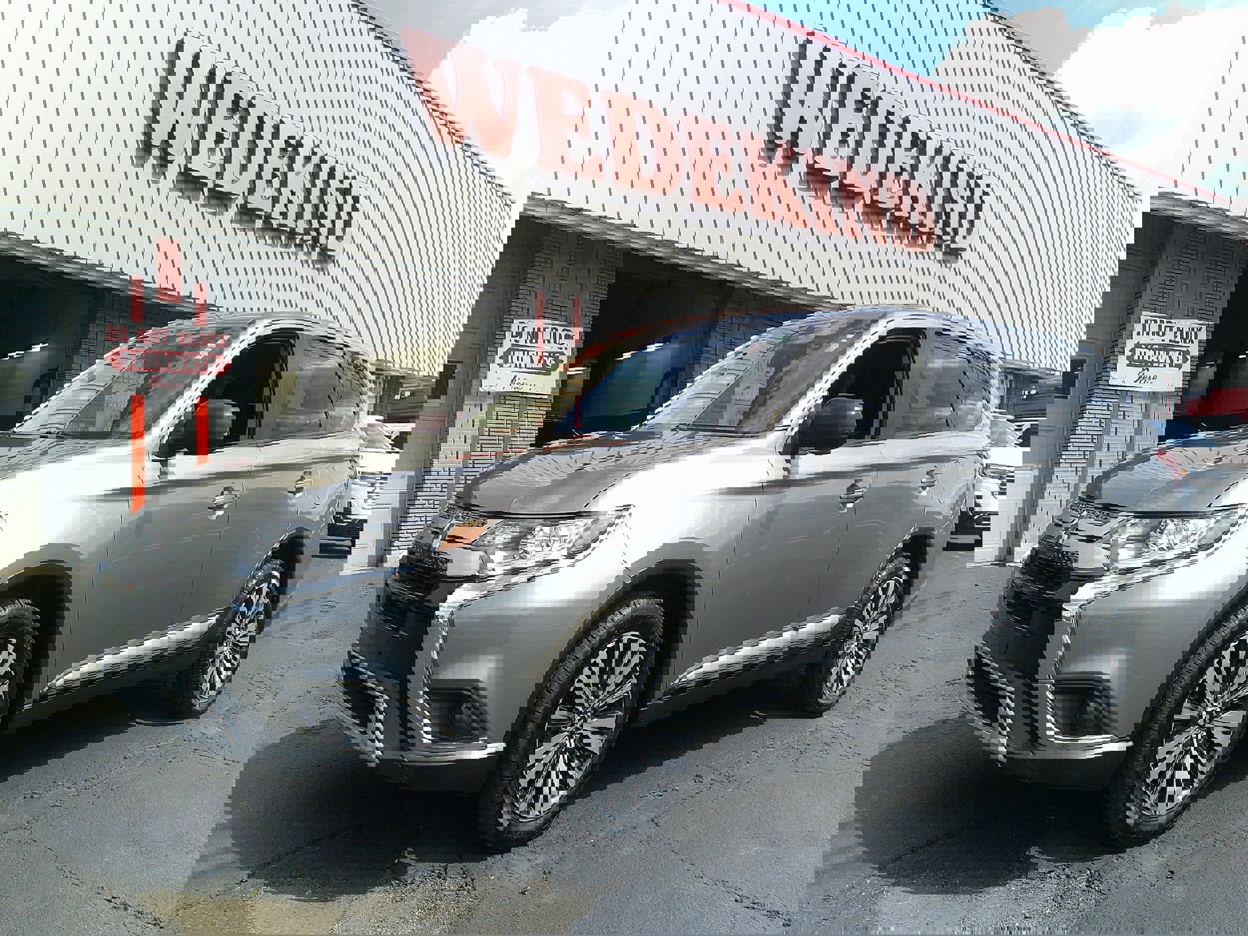 Used 2020 Mitsubishi Outlander ES