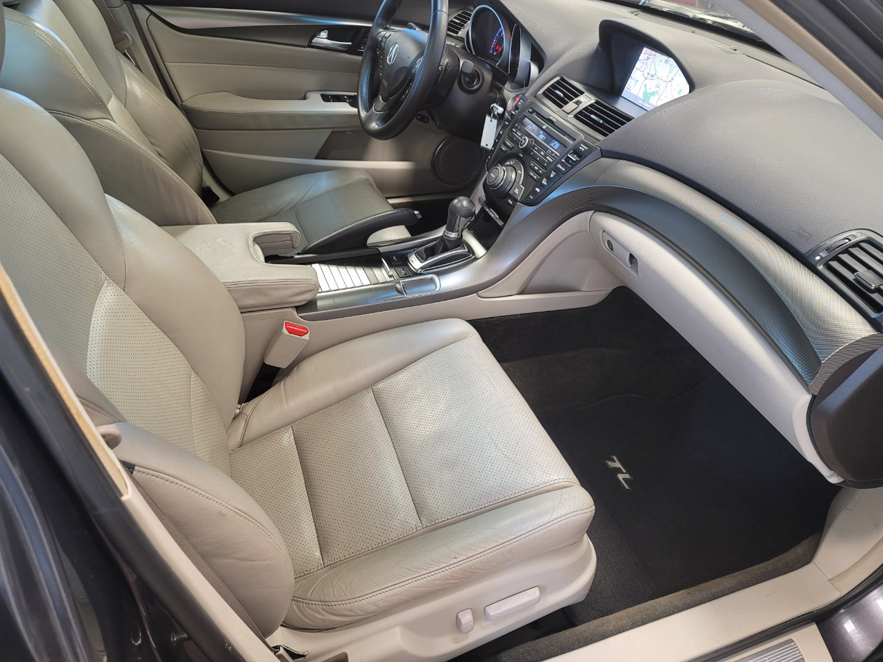 Used 2012 Acura TL w/ Technology Package image 11