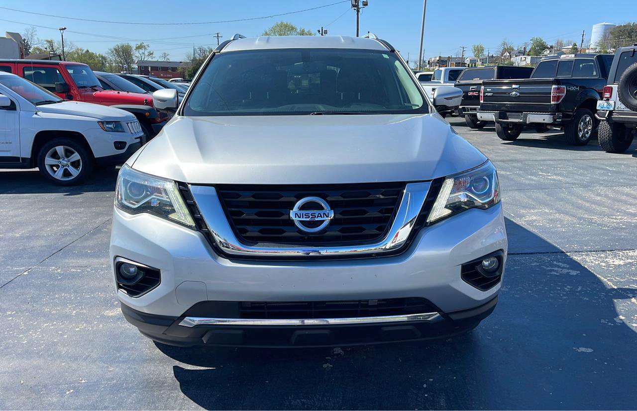 Used 2017 Nissan Pathfinder SL AWD/4WD image 8