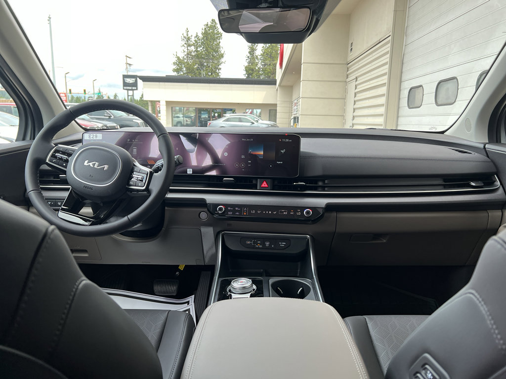 New 2026 Kia Carnival EX image 19