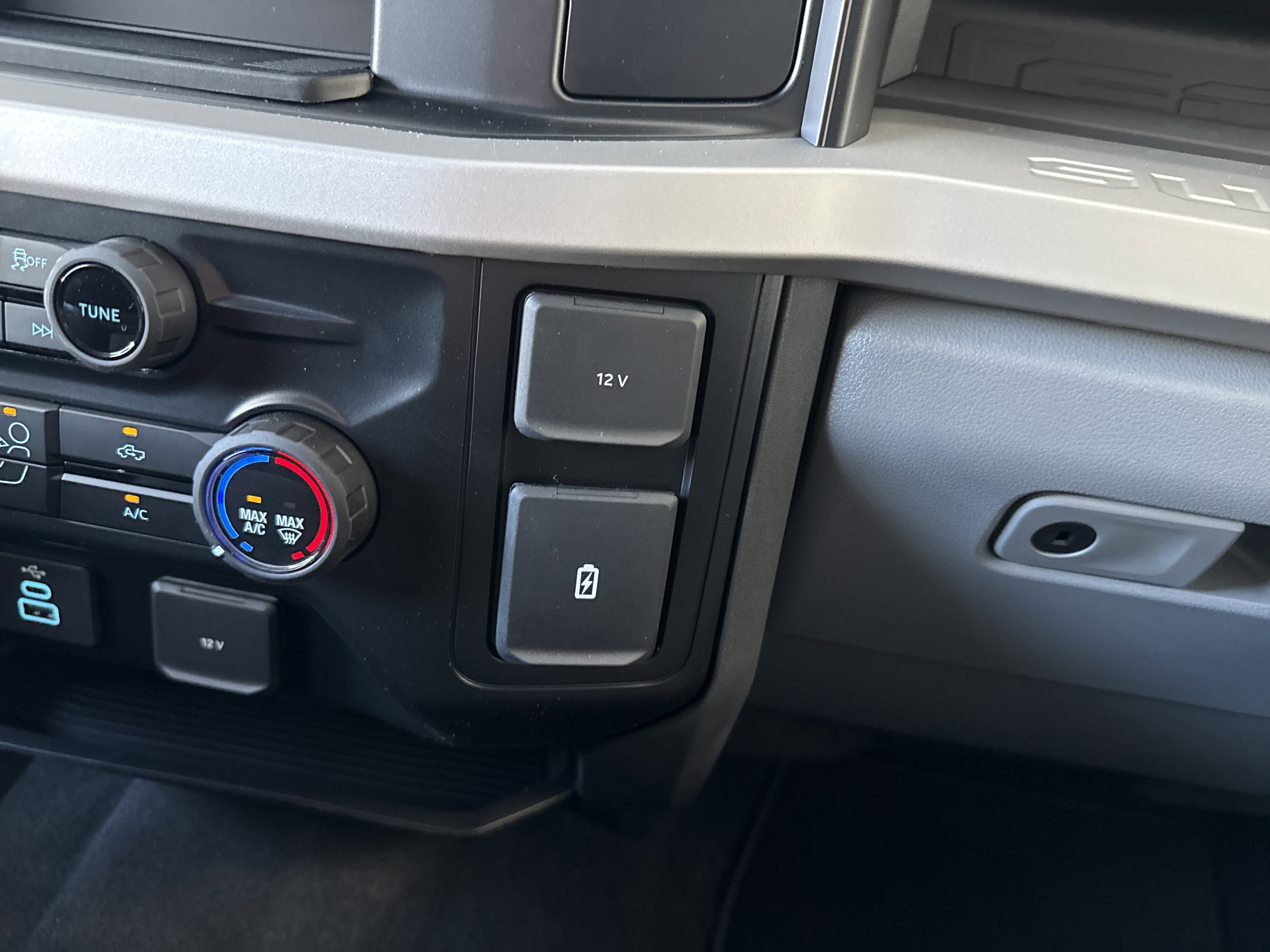 New 2026 Ford F250 XL image 23