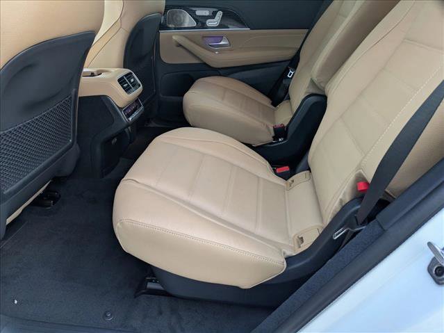 New 2026 Mercedes-Benz GLS 580 4MATIC image 14