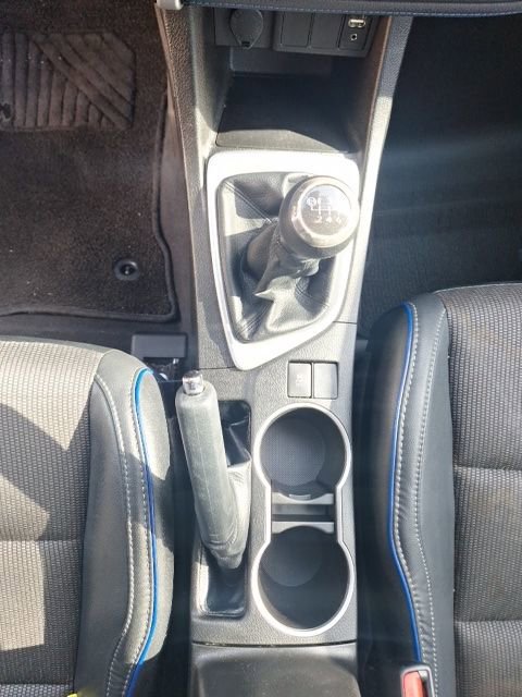 Used 2017 Toyota Corolla SE w/ Carpet Mat Package (TMS) image 13