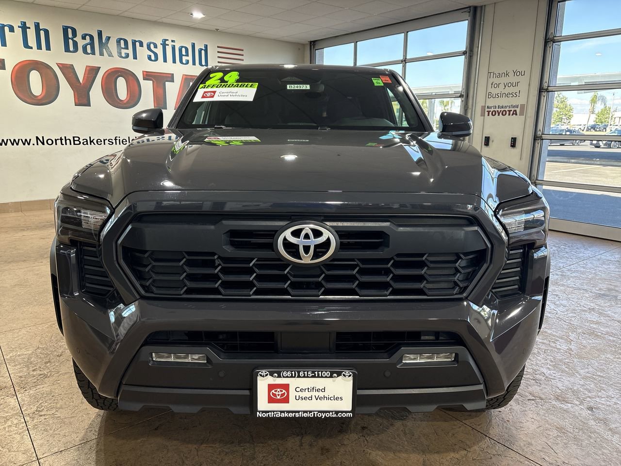 Certified 2024 Toyota Tacoma TRD Off-Road w/ TRD Off Road Upgrade Package AWD/4WD image 5