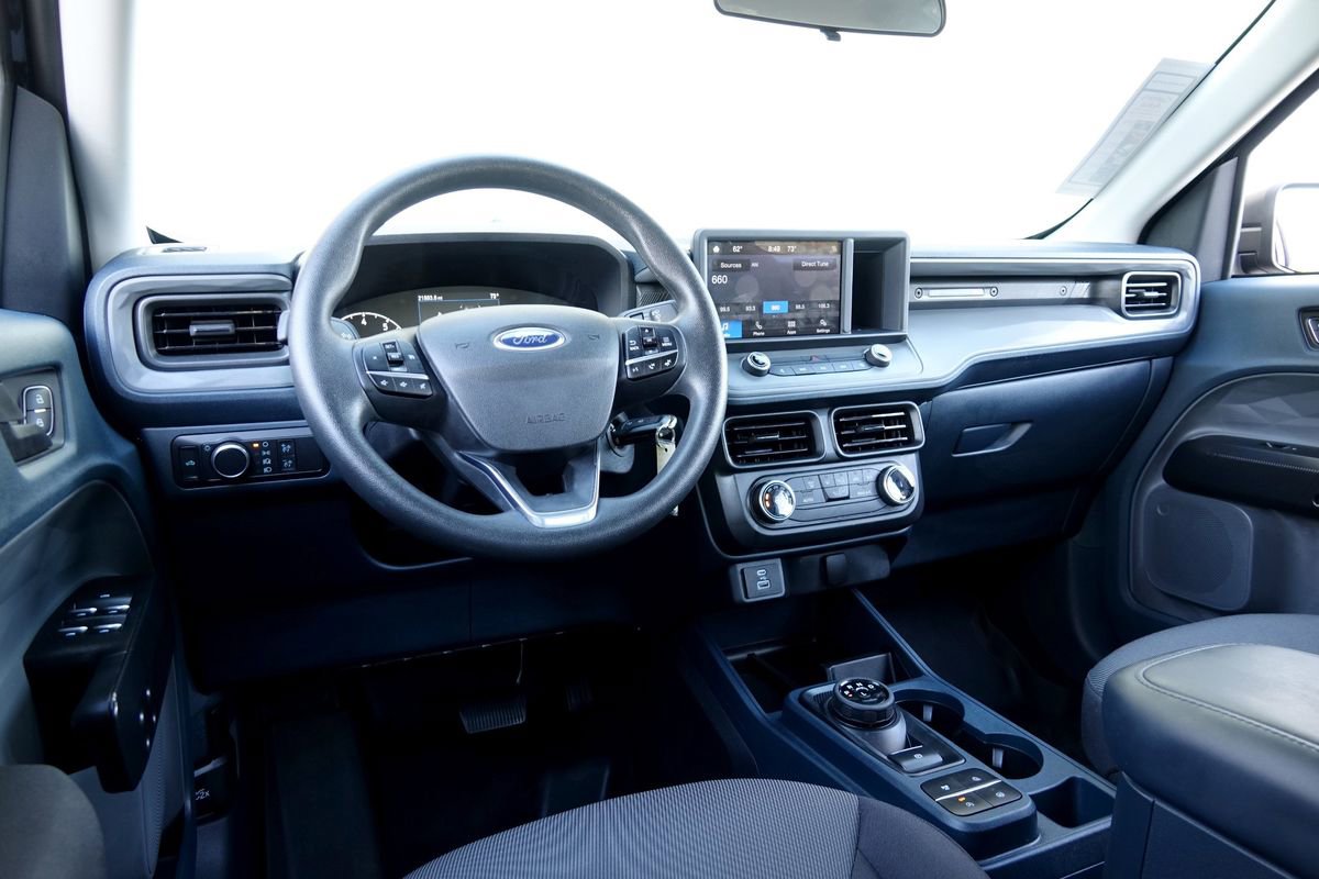 Used 2022 Ford Maverick XL image 5