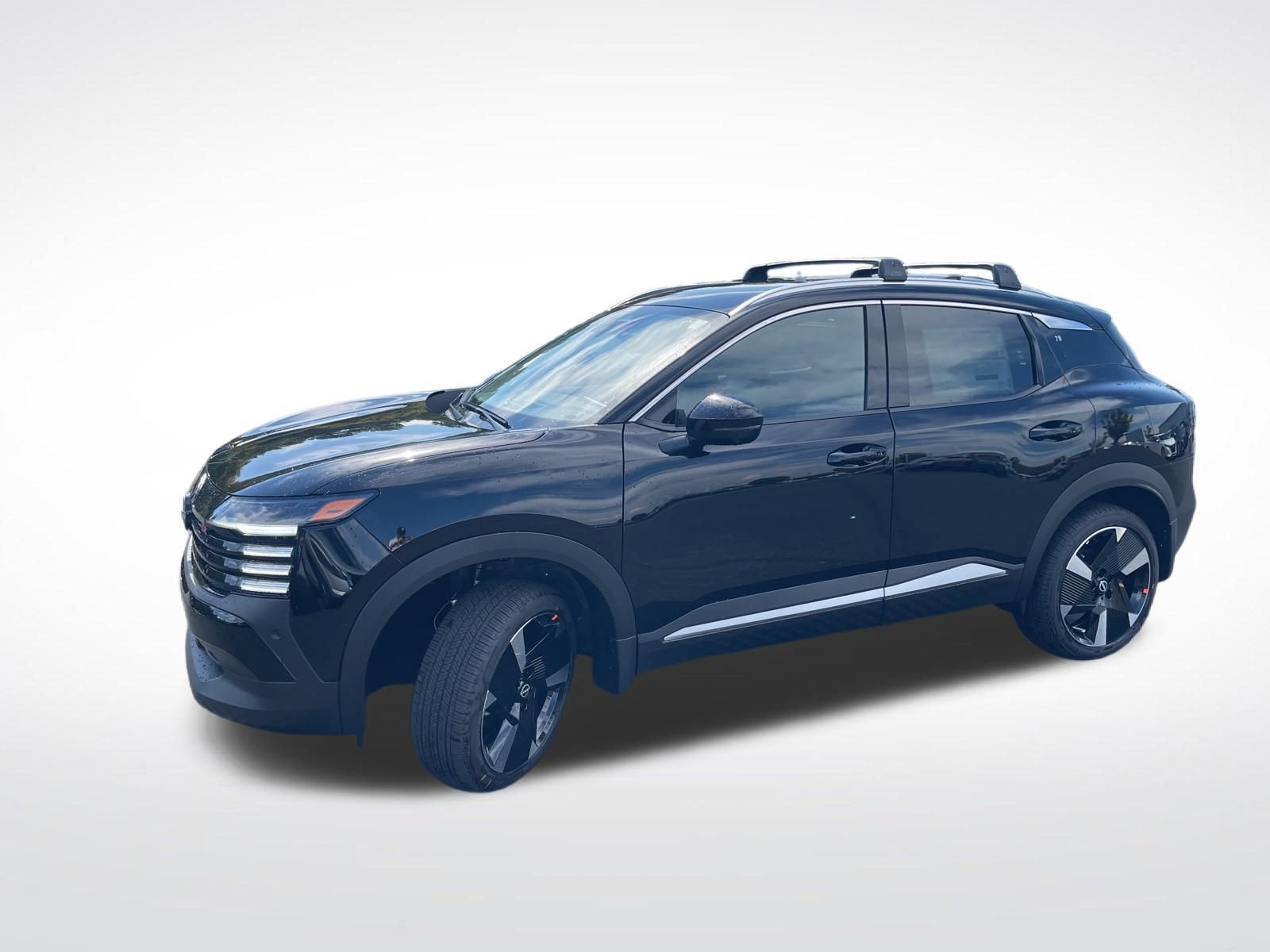 New 2026 Nissan Kicks SR w/ Cold Weather Package image 5