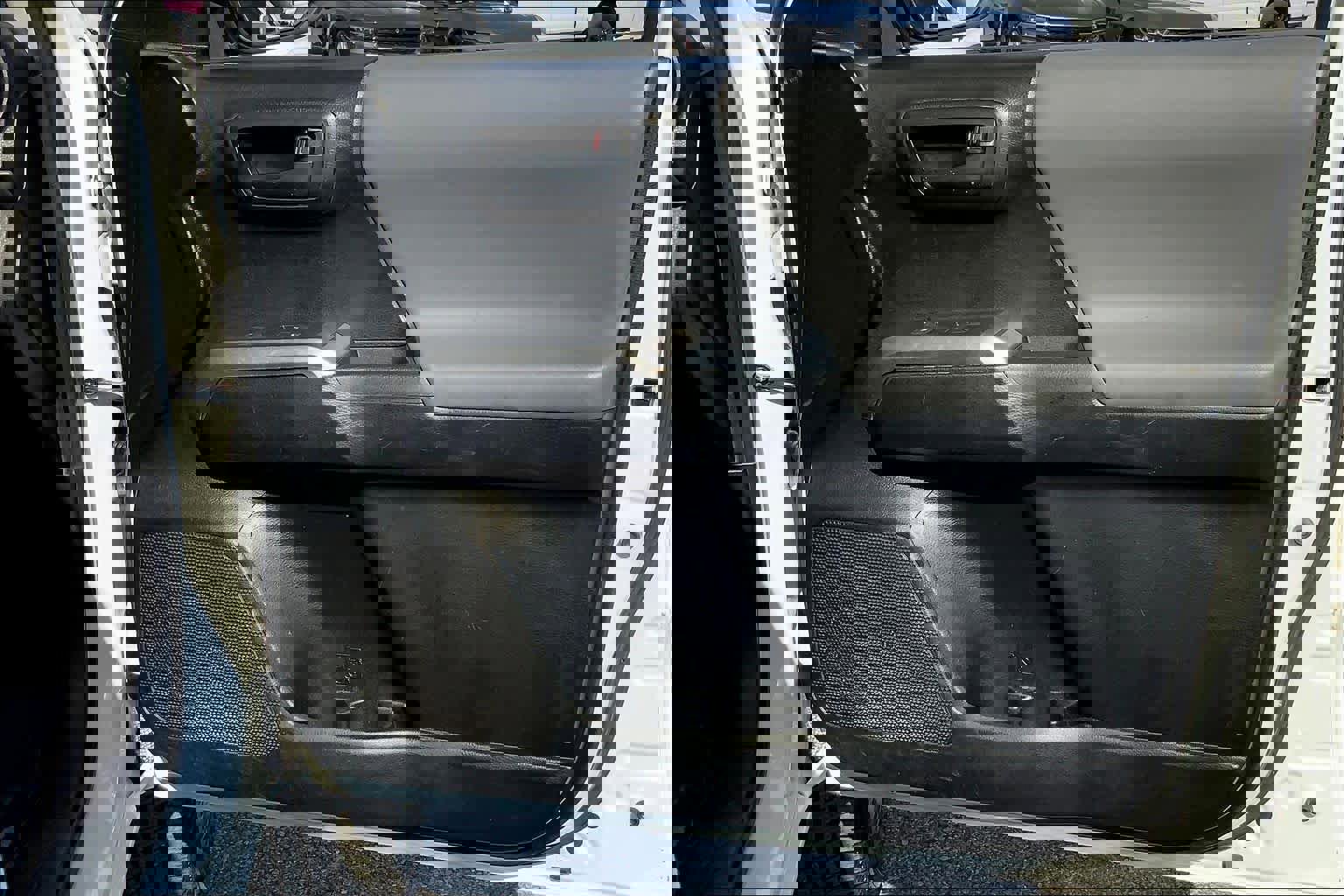 Used 2017 Toyota Tacoma SR5 image 22