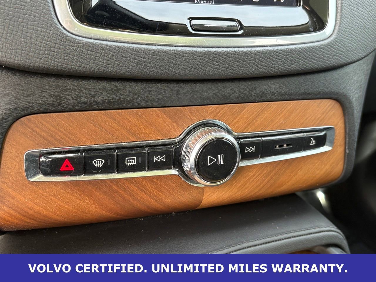 Certified 2024 Volvo XC90 B5 Plus w/ Protection Package Premier image 22