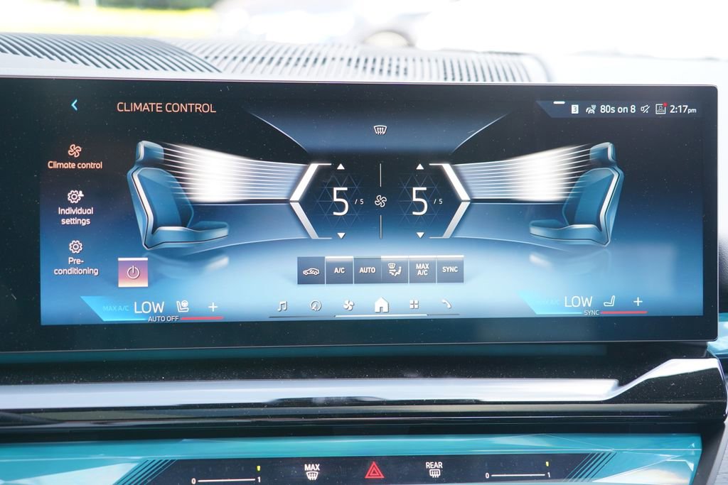 New 2026 BMW i5 eDrive40 image 17