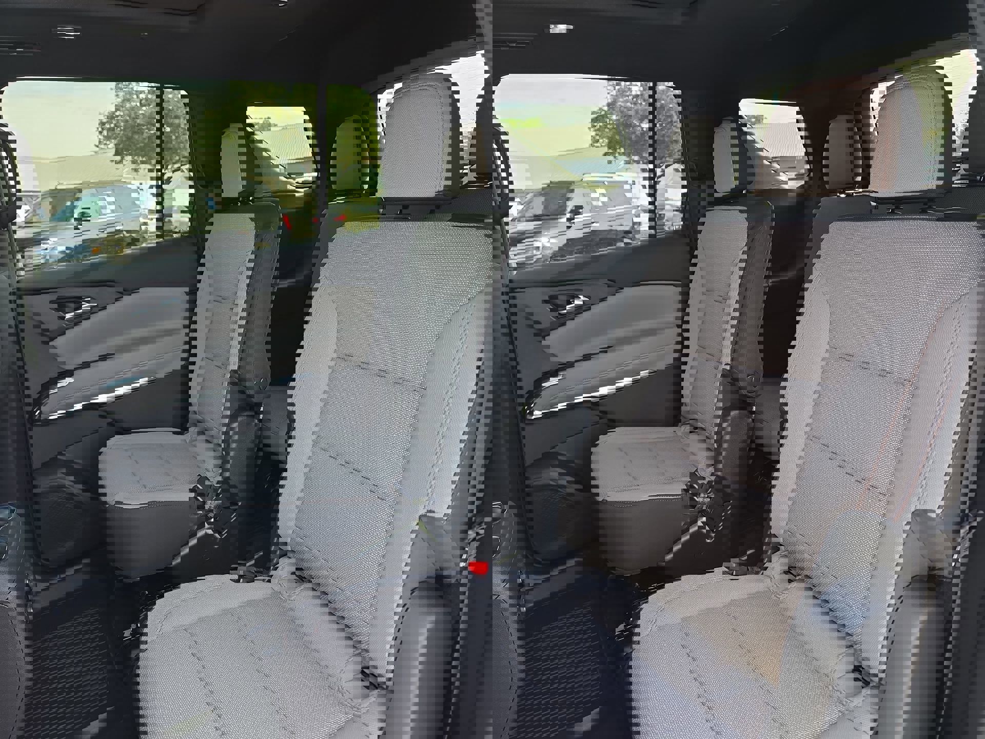 New 2026 Chevrolet Traverse LT w/ Sun and Wheel Package image 15