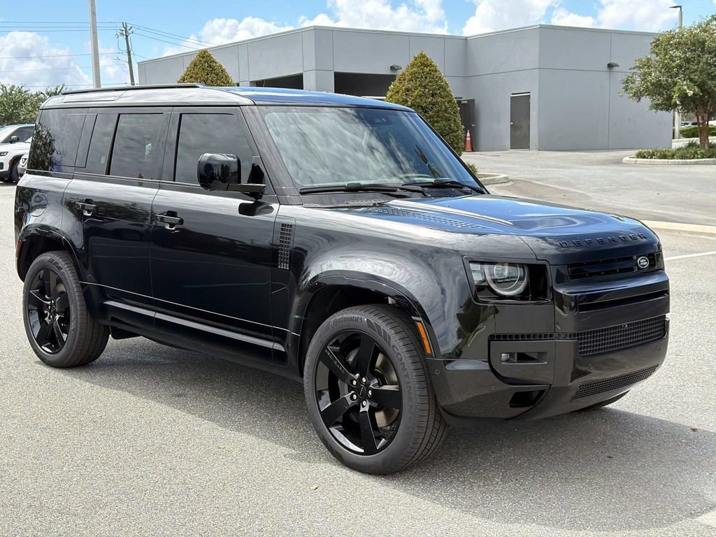 New 2026 Land Rover Defender 110 X-Dynamic SE AWD/4WD image 7