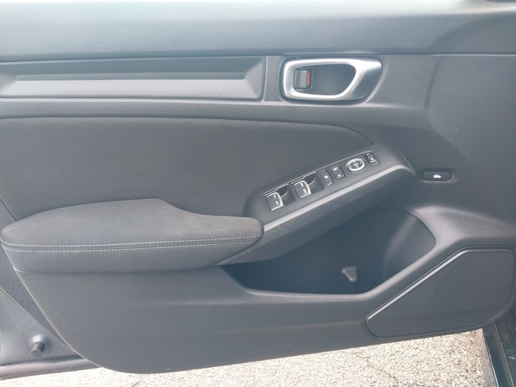 Used 2022 Honda Civic Sport image 6