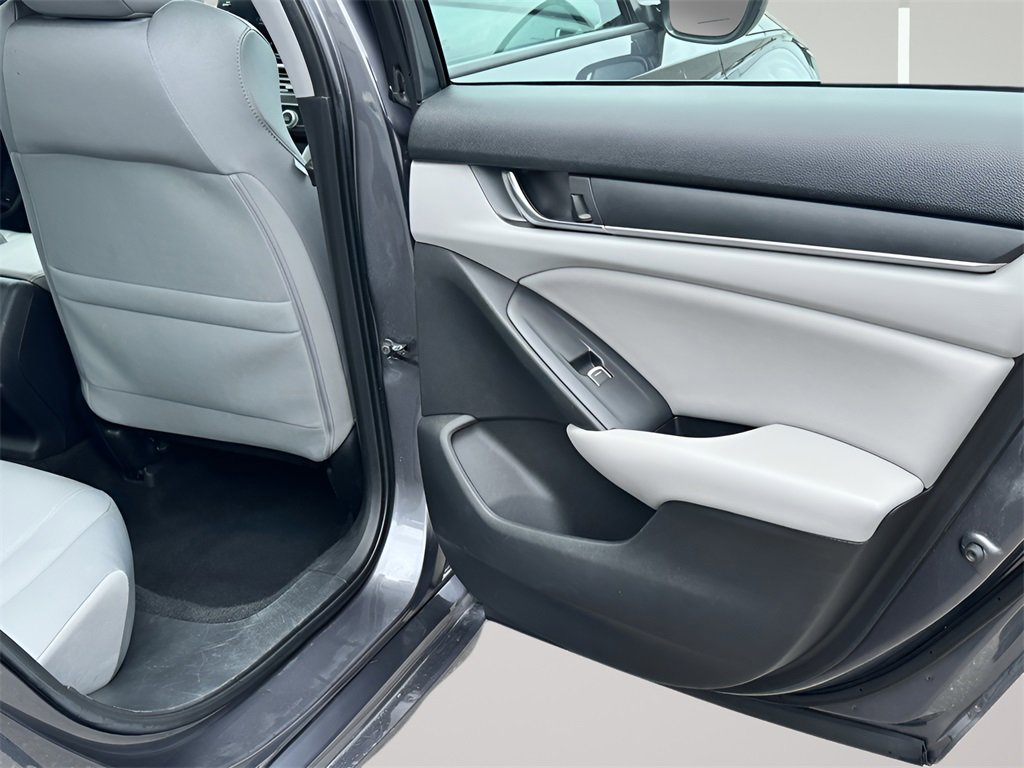 Used 2020 Honda Accord LX image 15