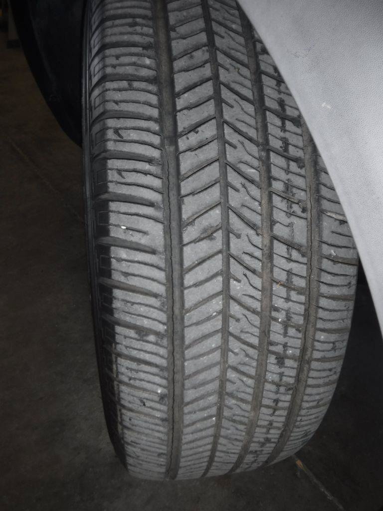 Used 2012 Chevrolet Captiva Sport LS FWD image 18