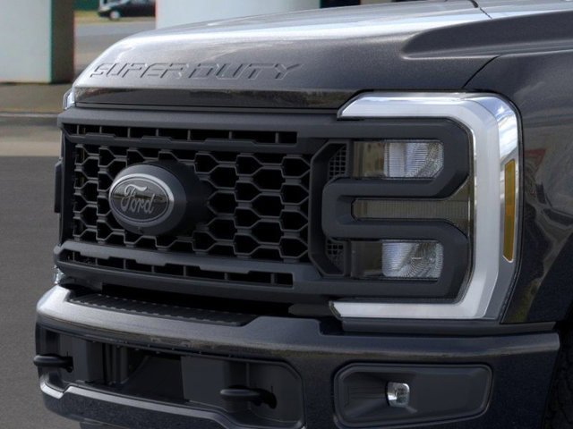 New 2025 Ford F250 Lariat w/ Lariat Ultimate Package image 17