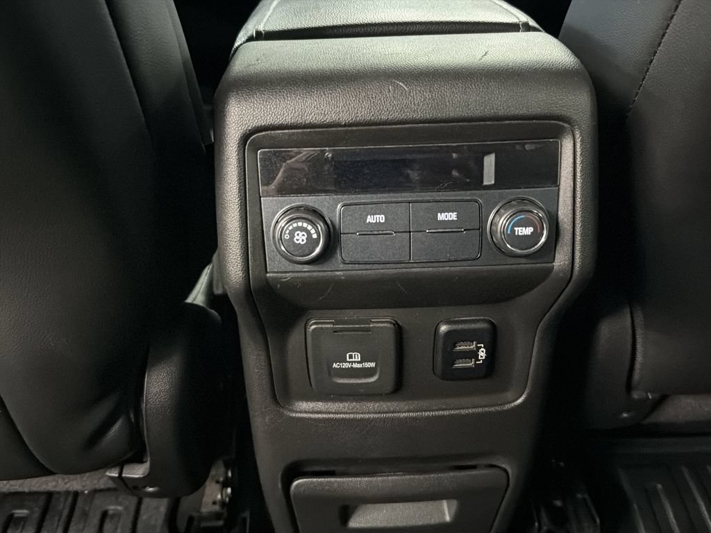 Used 2017 GMC Acadia SLT AWD/4WD image 16