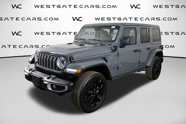 Used 2025 Jeep Wrangler Unlimited Sahara w/ Safety Group