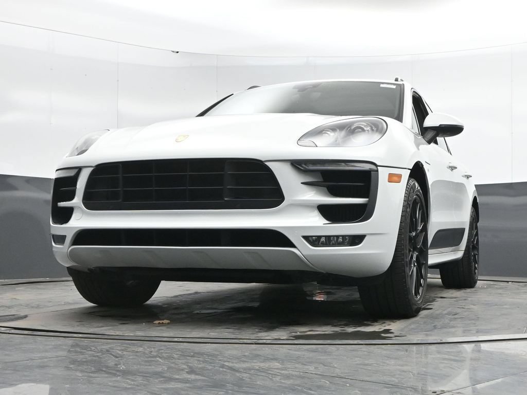Used 2018 Porsche Macan GTS w/ Premium Package Plus AWD/4WD image 44