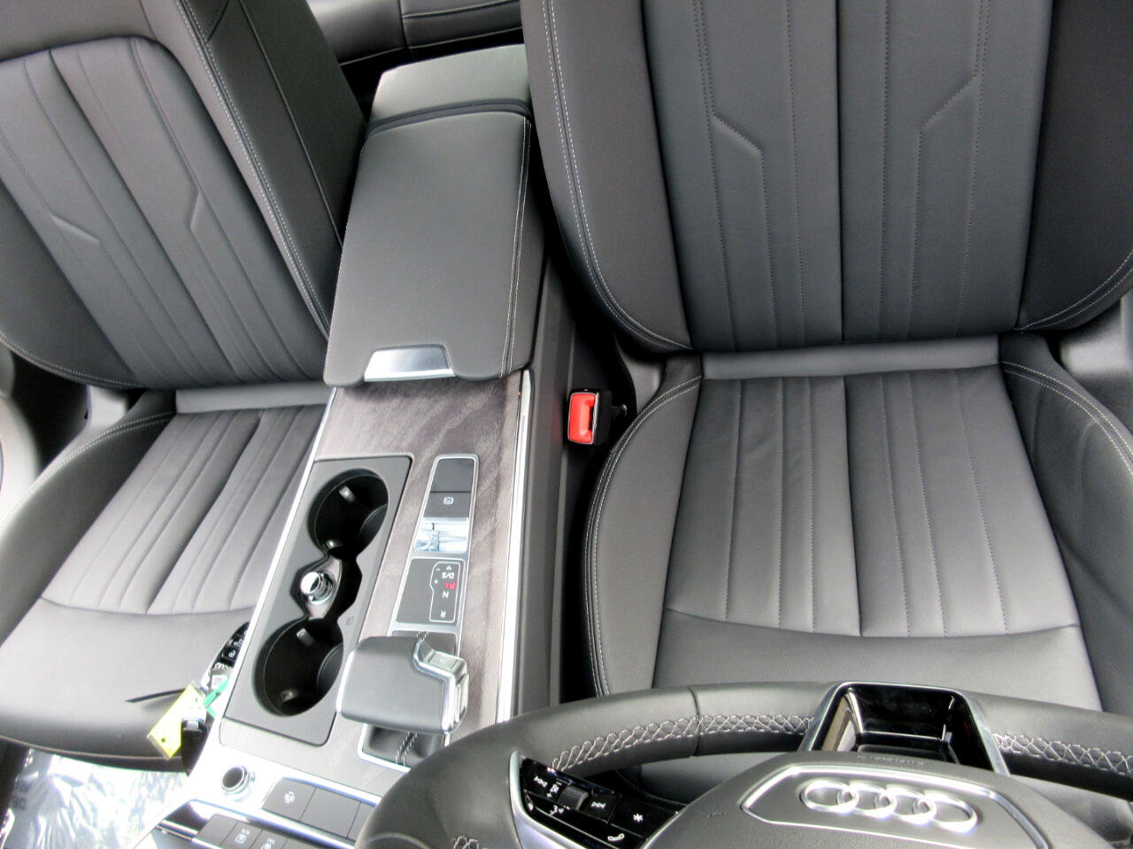 Used 2025 Audi A6 2.0T Premium w/ Convenience Plus Package image 14