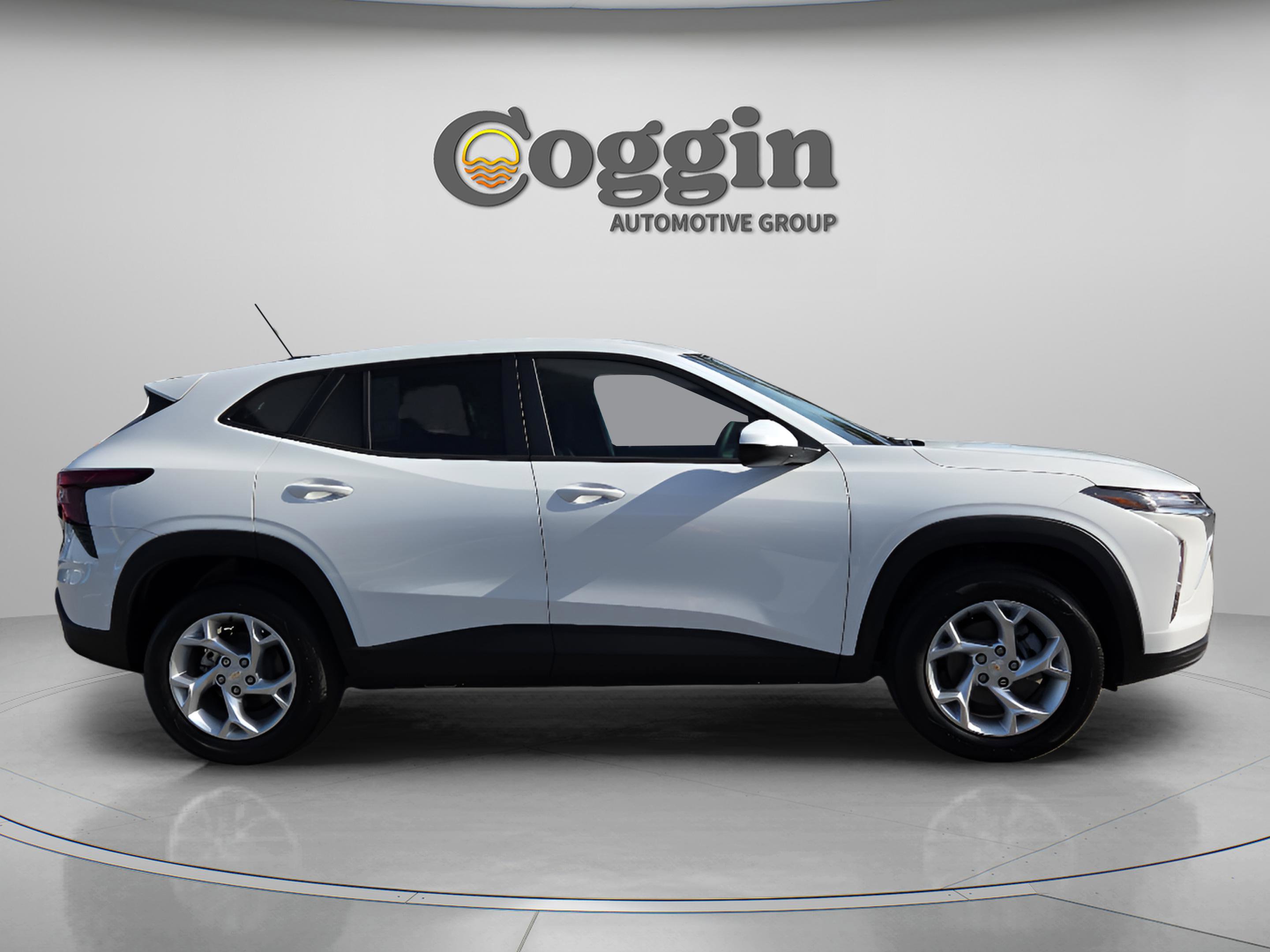 New 2026 Chevrolet Trax LS w/ LS Convenience Package image 7