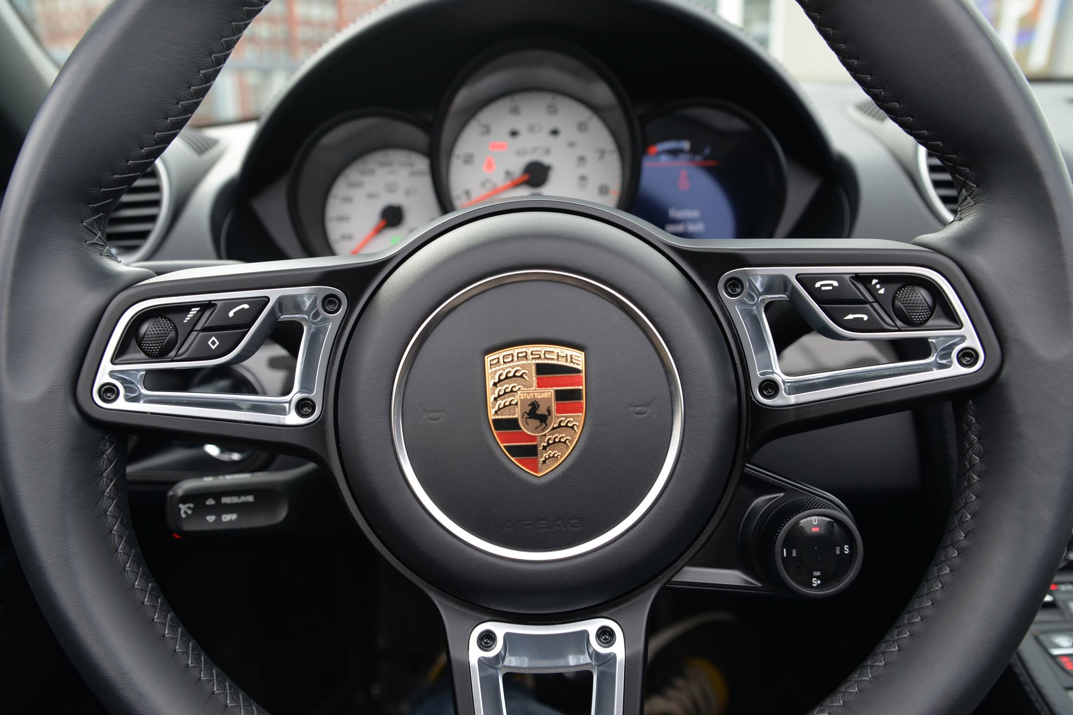 Certified 2025 Porsche 718 Boxster GTS image 13