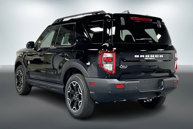 New 2025 Ford Bronco Sport Outer Banks image 3