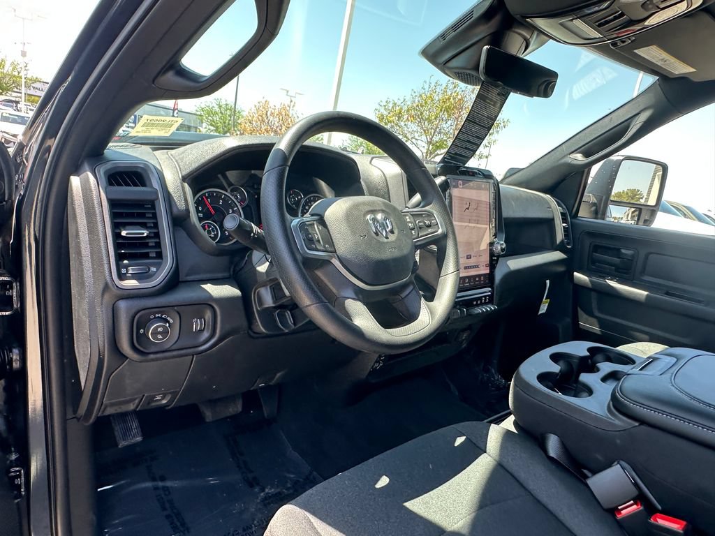New 2026 RAM 2500 Tradesman AWD/4WD image 18