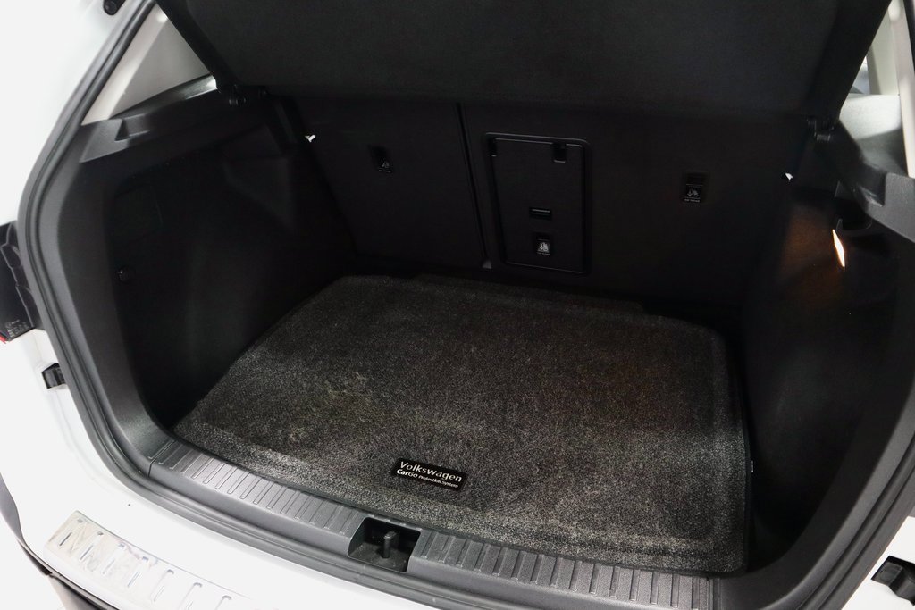 Used 2022 Volkswagen Taos S image 13