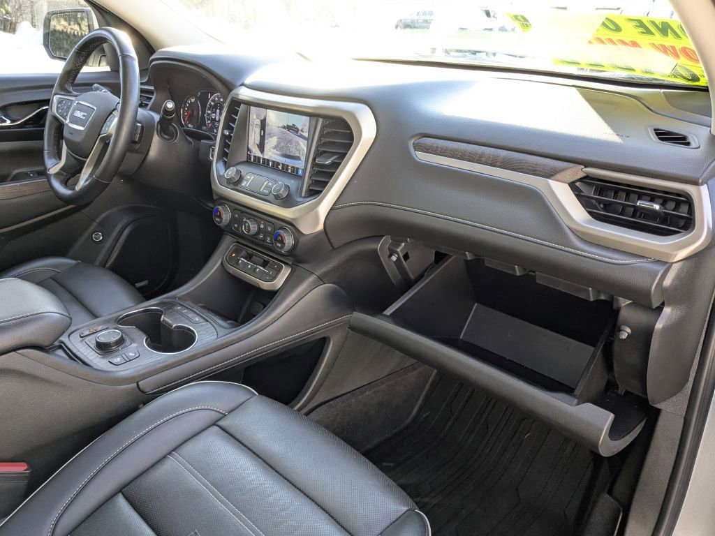 Certified 2023 GMC Acadia Denali w/ Denali Ultimate Package image 25