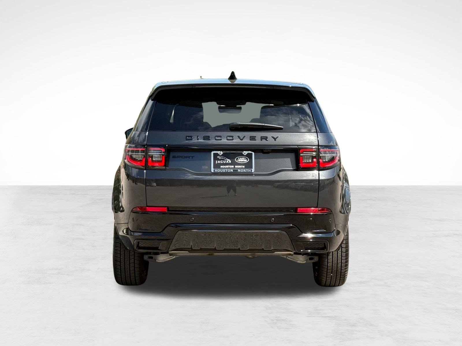 Used 2026 Land Rover Discovery Sport Landmark AWD/4WD image 10